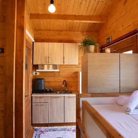 Chalet Woodlands Kandia